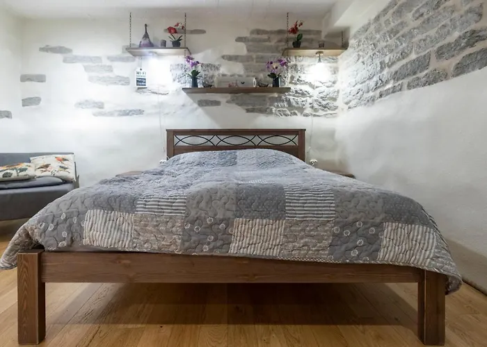Like Home Apartments Salme 31